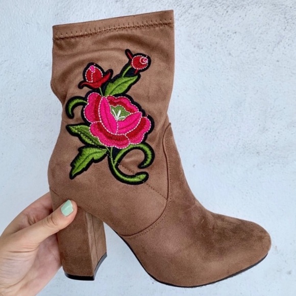 Shoes - NWT Boutique Embroidered Fun Floral Booties